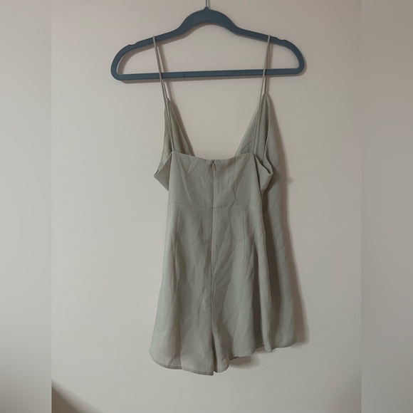 Superdown Romper - Picture 3 of 3